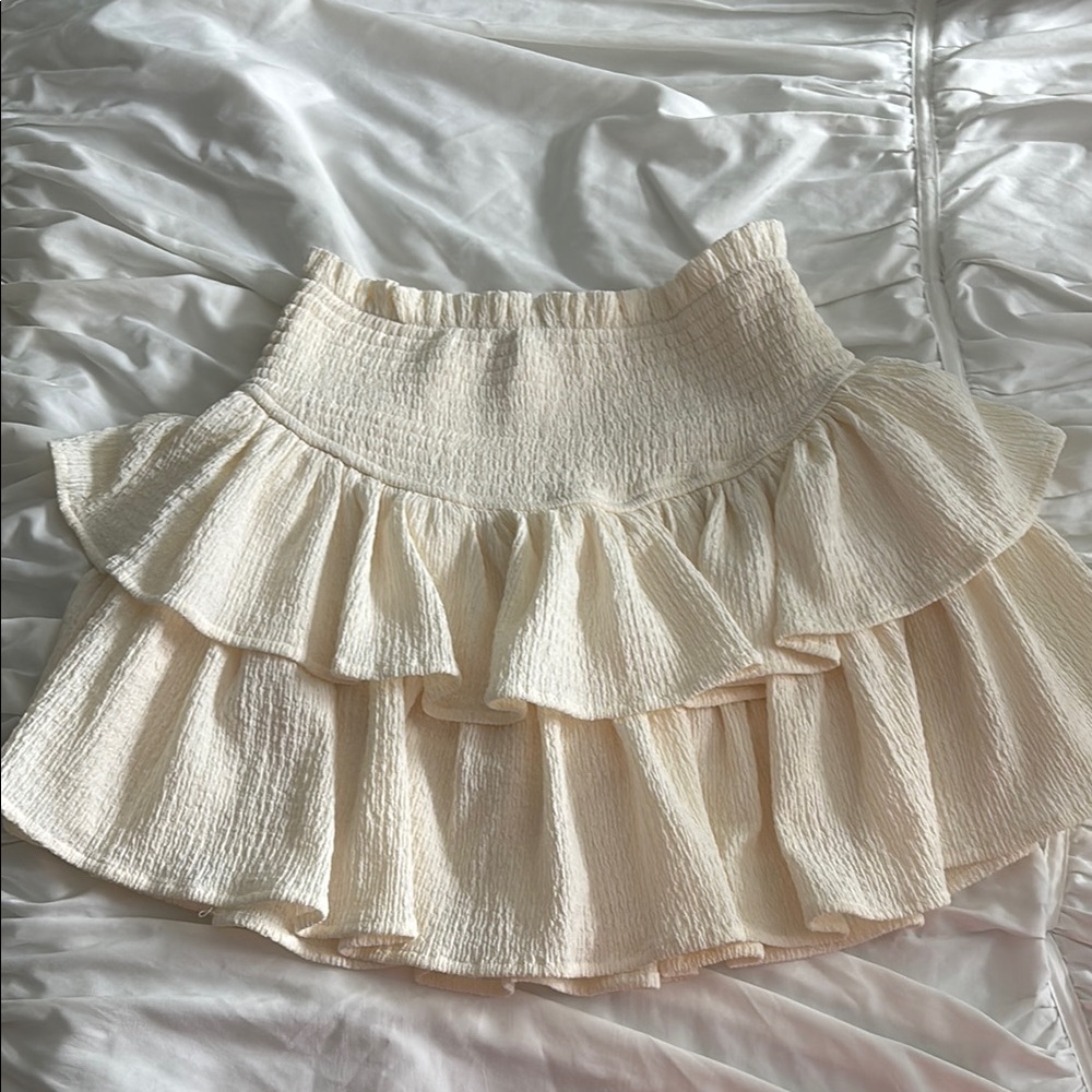 Cream Ruffle Skort - Picture 2 of 6